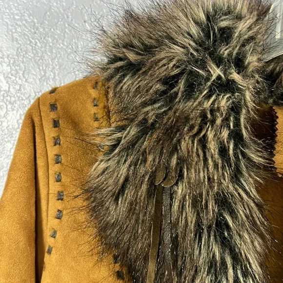 Regent Park faux Fur suede look penny Lane jacket … - Picture 4 of 10